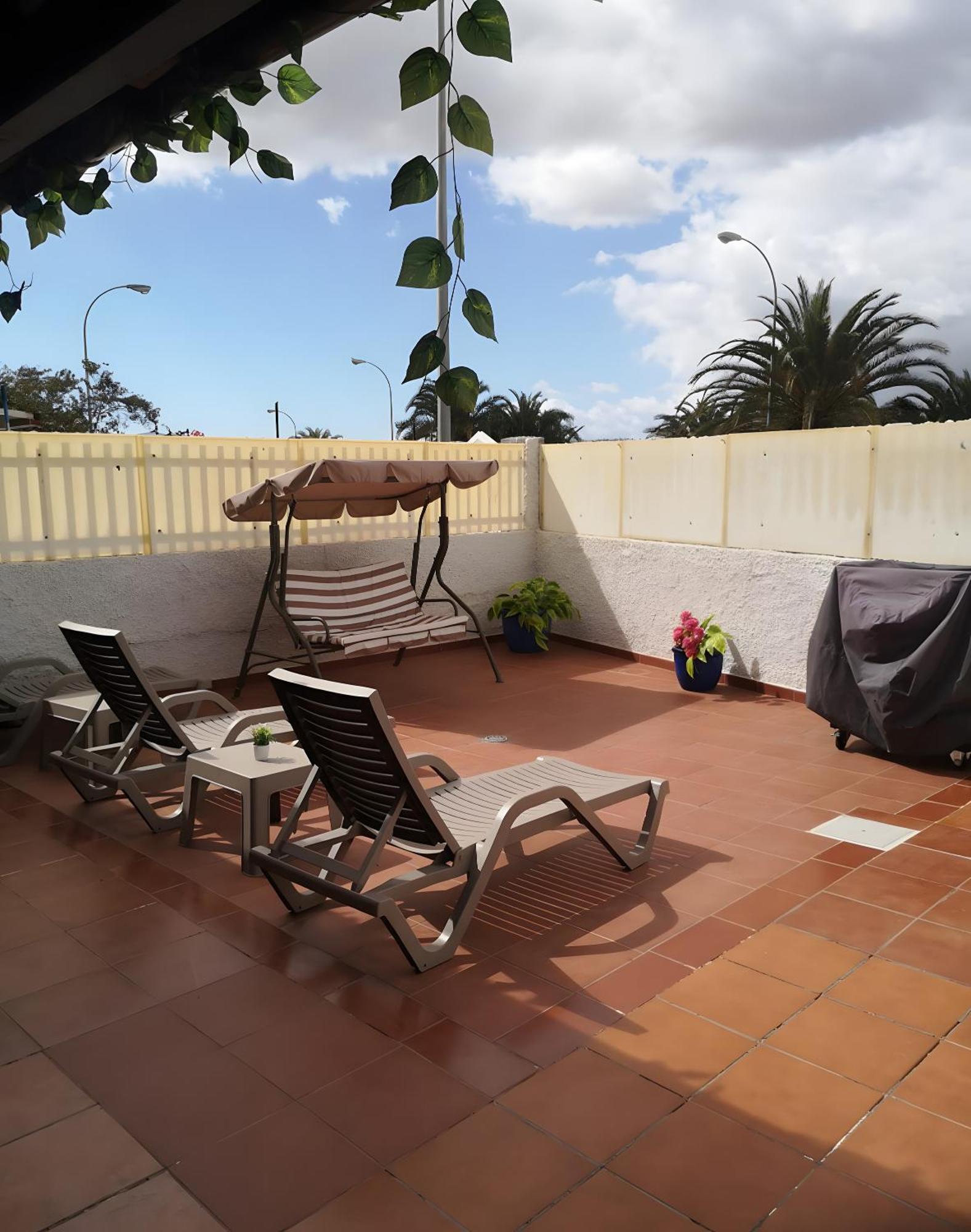 Vivienda Vacacional Sol Y Cumbre Маспаломас Екстериор снимка